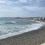 La Perla Beachfront 3 Bed Casares Costa