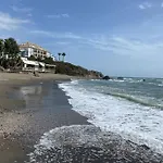 La Perla Beachfront 3 Bed Casares Costa