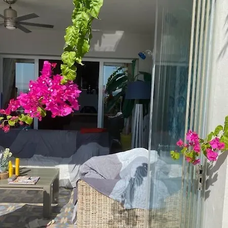 Apartment La Perla Beachfront 3 Bed Casares Costa *