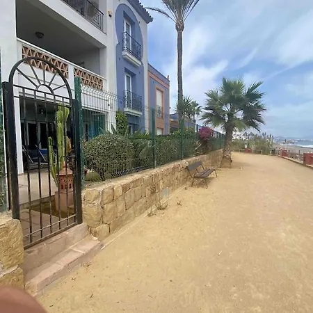 La Perla Beachfront 3 Bed Casares Costa