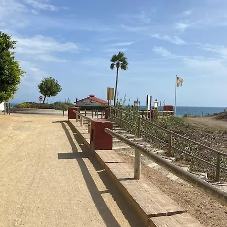 La Perla Beachfront 3 Bed Casares Costa *