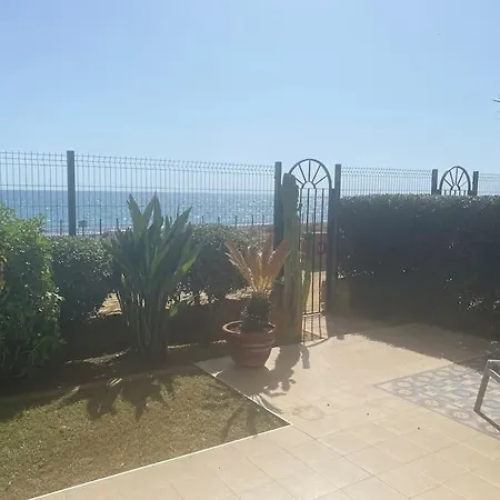 La Perla Beachfront 3 Bed Casares Costa * Bahia de Casares